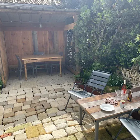 Maison Independante Avec Jardin, Tres Calme, Centre * 라로셸