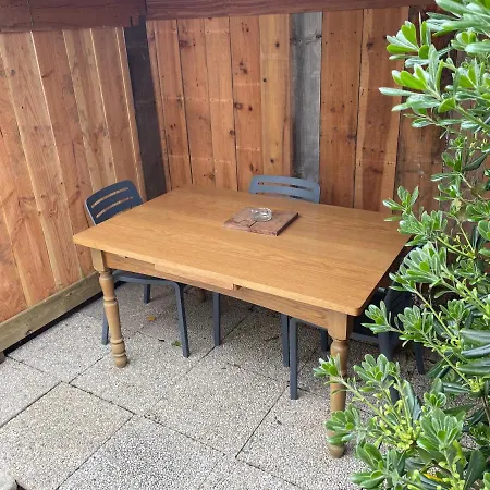Maison Independante Avec Jardin, Tres Calme, Centre * 라로셸